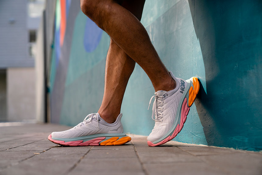moški v tehaških supergah Hoka One One Clifton Edge