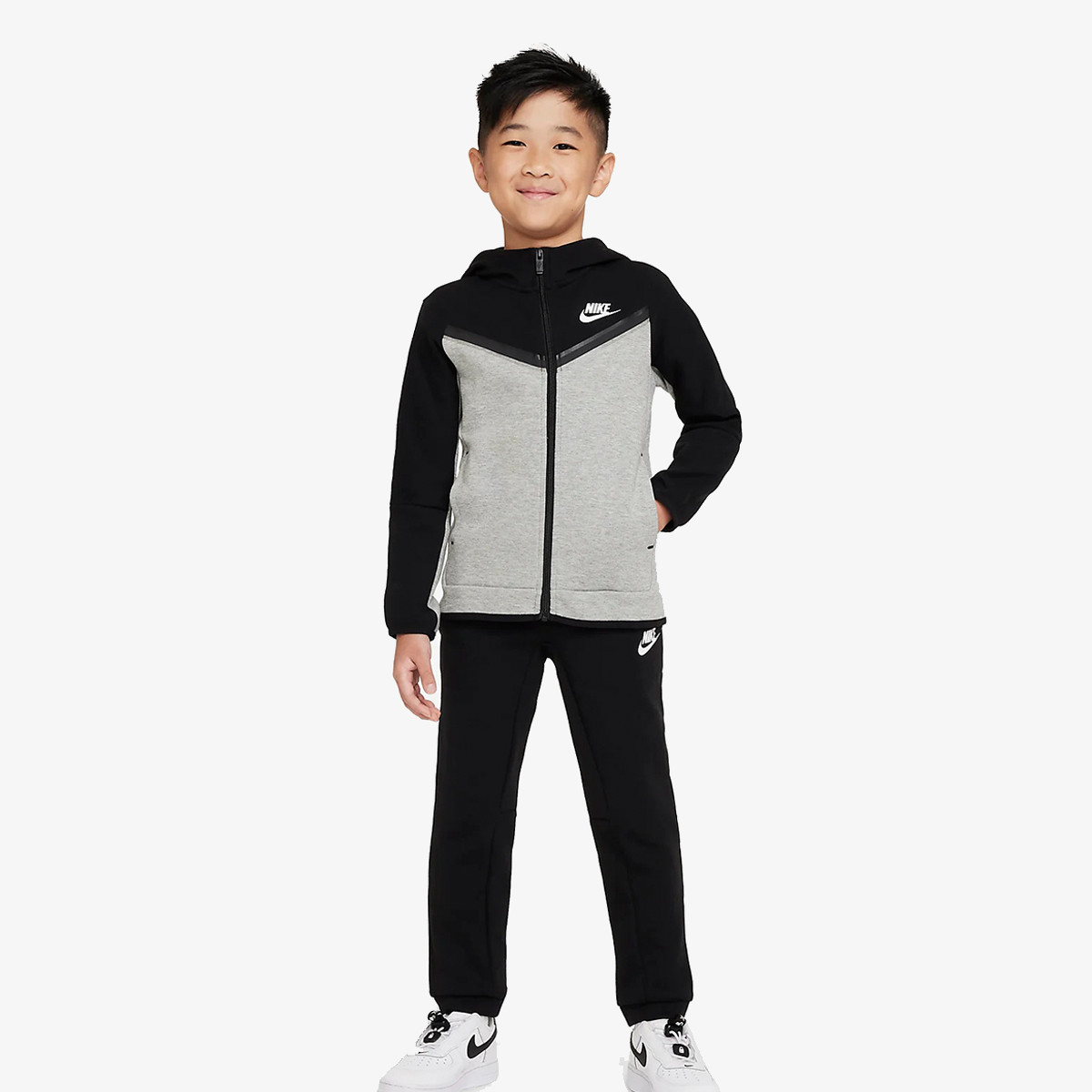 Nike trenirke kompleti clearance
