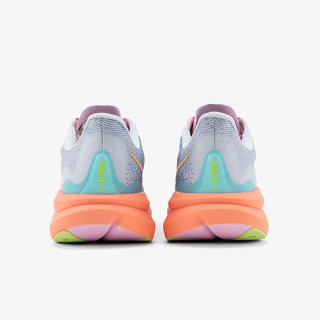 Hoka Mach 6 