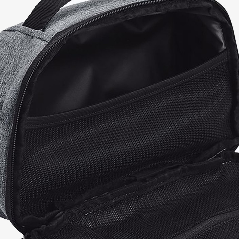 Under Armour UA Contain Travel Kit 