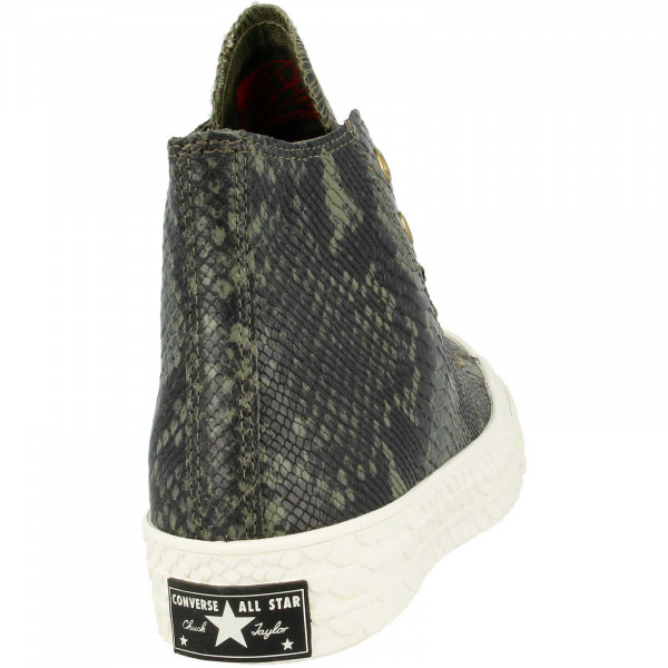 CHUCK 70 LTH HI Field Sur 