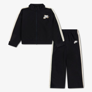 Nike NKG RETRO REMIX TRACK SET 