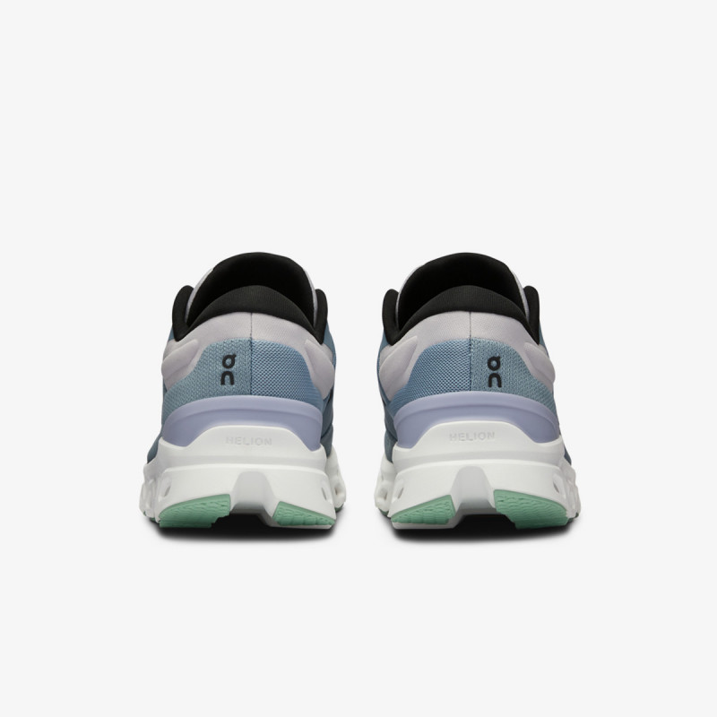 On Cloudstratus 3 