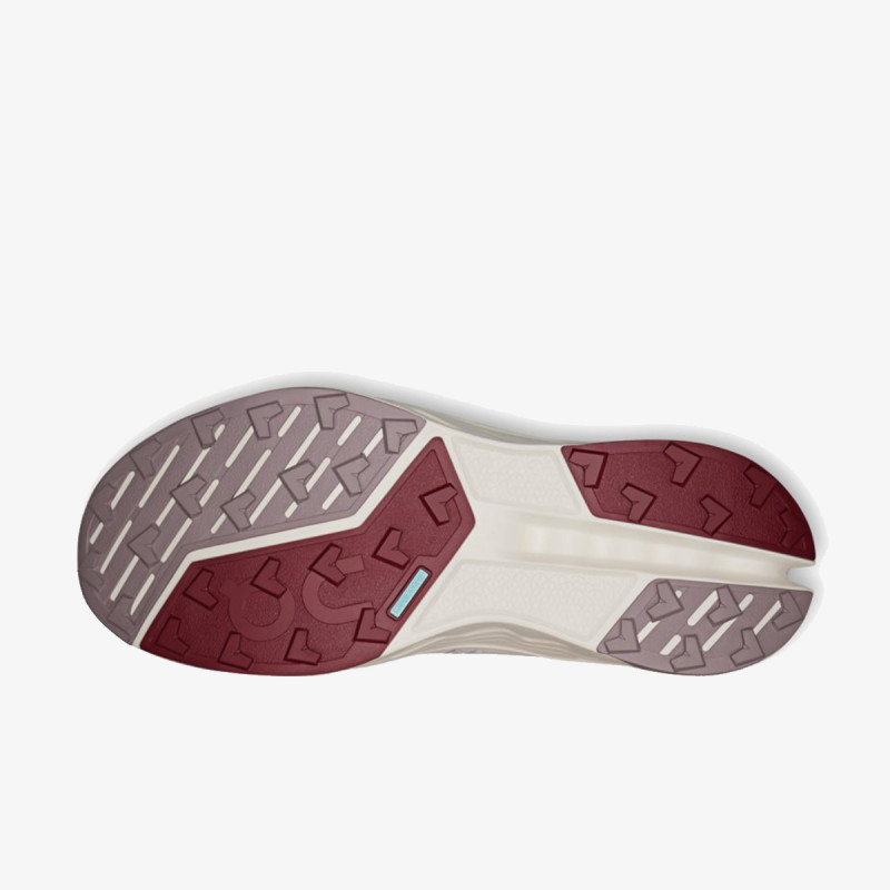 On Cloudsurfer Trail 2 