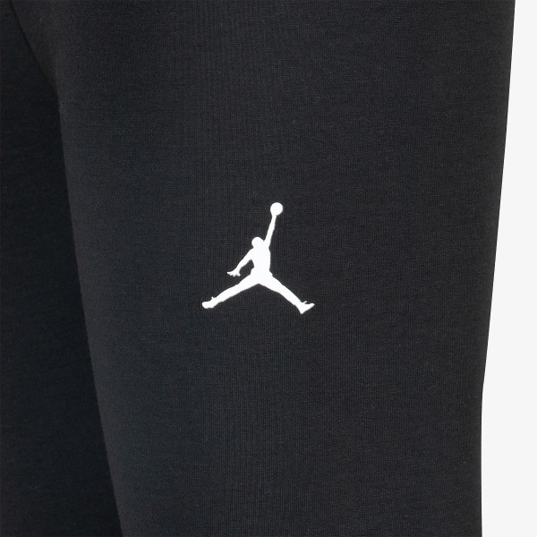 JORDAN Essentials 