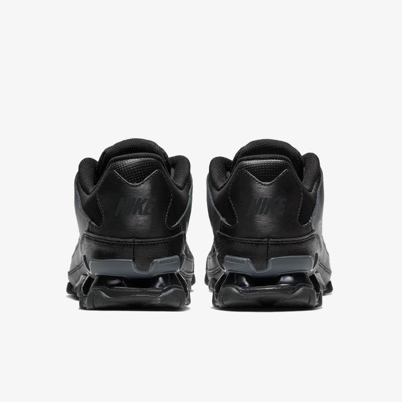 Nike Reax 8 