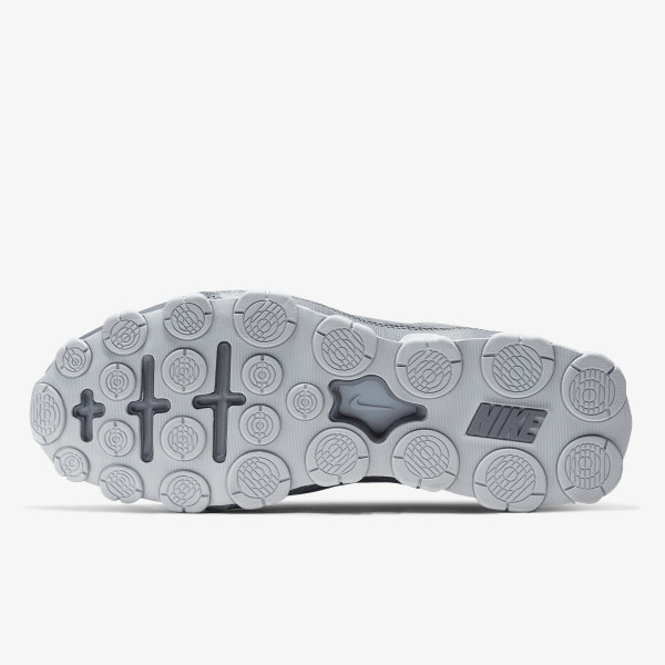 Nike Reax 8 TR 