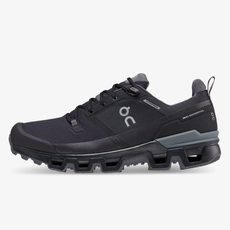 On Cloudwander Waterproof 