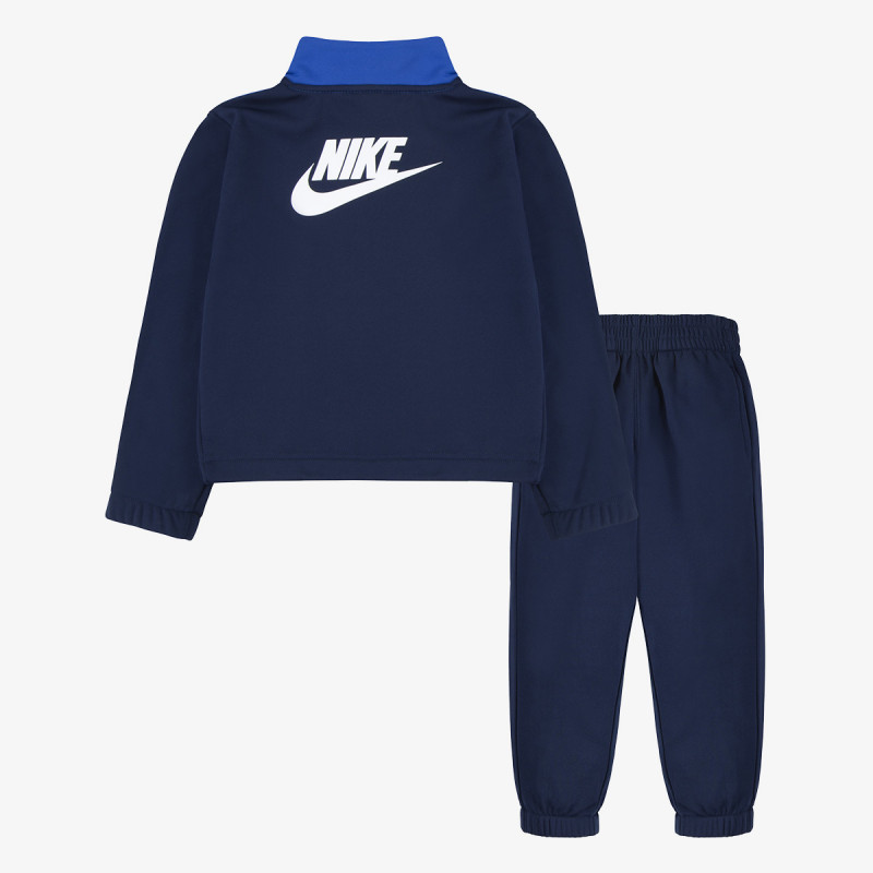 Nike NKN NSW LIFESTYLE ESSNETIALS 
