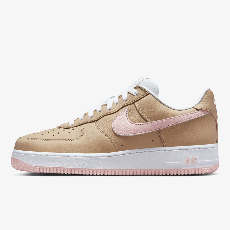 Nike AIR FORCE 1 LOW RETRO 
