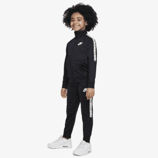 Nike FUTURA 