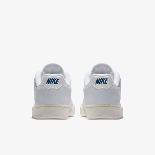 Nike GRANDSTAND II 