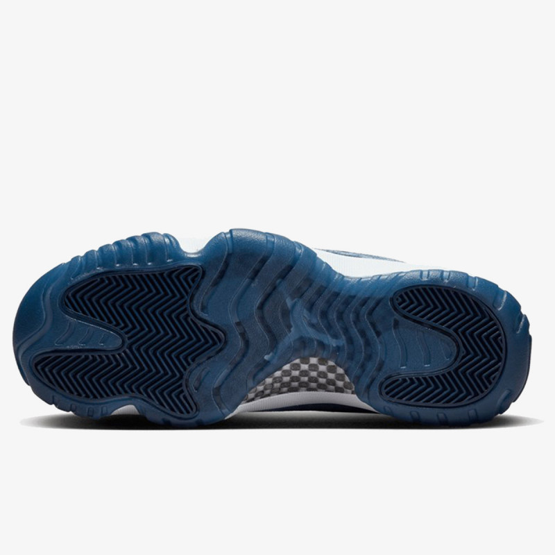 Nike WMNS AIR JORDAN 11 RETRO 