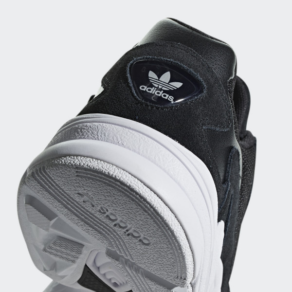 adidas Falcon W 