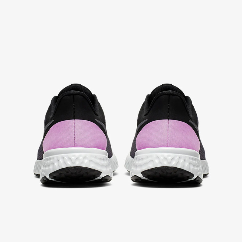 Nike WMNS NIKE REVOLUTION 5 