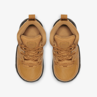Nike Manoa 