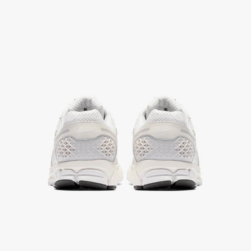Nike NIKE ZOOM VOMERO 5 SP 