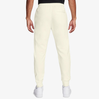 Nike Sportswear Club 
