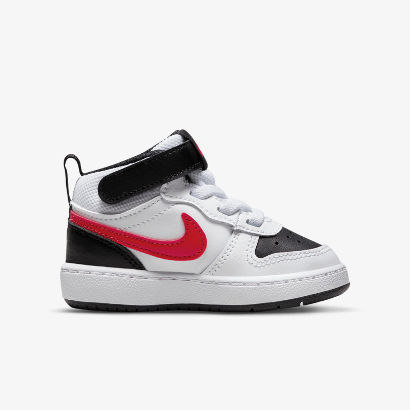 Nike Court Borough 