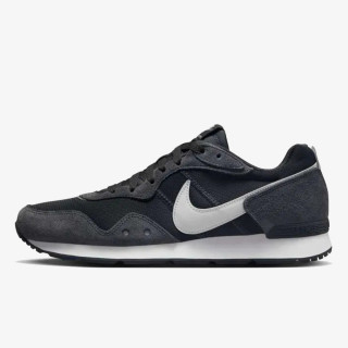 Nike NIKE VENTURE RUNNER 