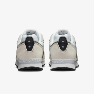 Nike NIKE VENTURE RUNNER 