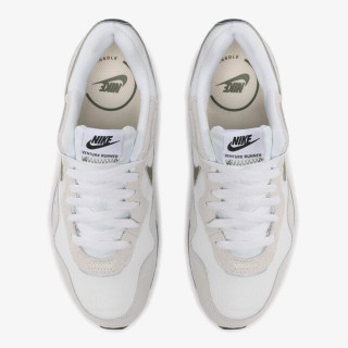 Nike NIKE VENTURE RUNNER 