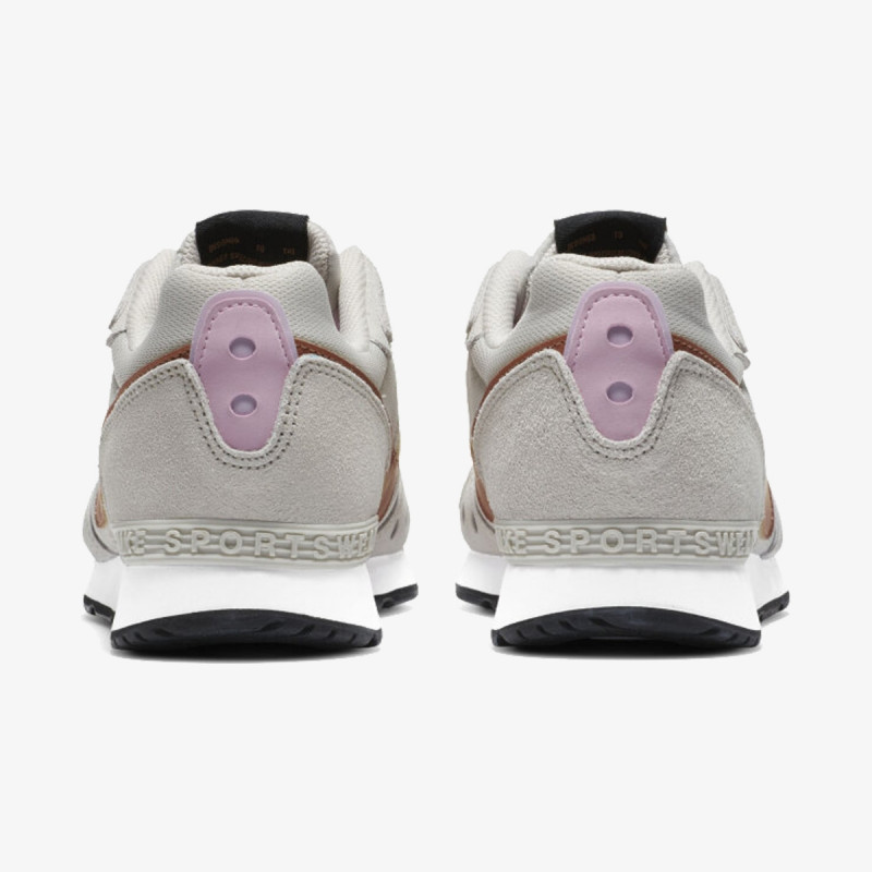 Nike WMNS NIKE VENTURE RUNNER 
