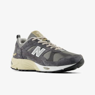New Balance 878 