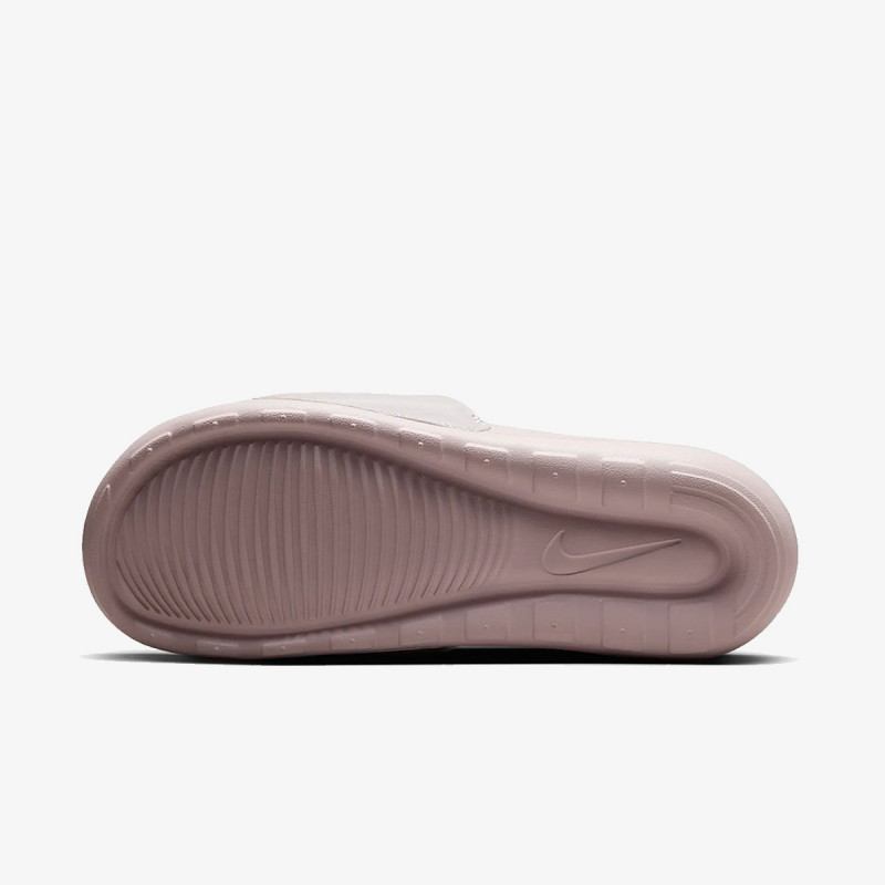 Nike W NIKE VICTORI ONE SLIDE 