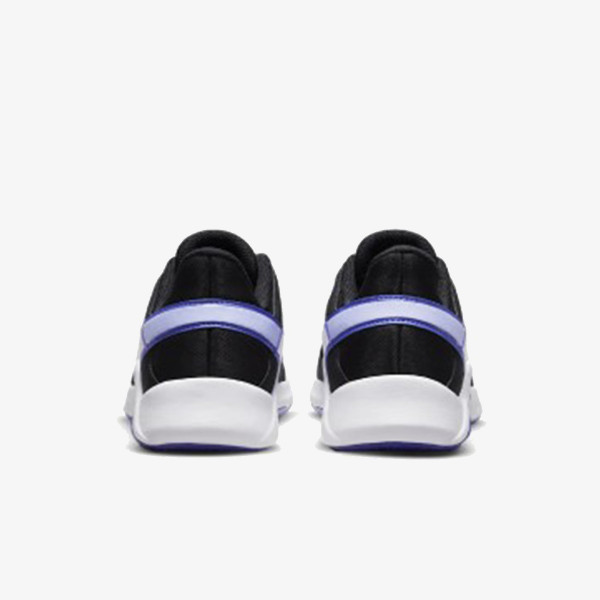 Nike W NIKE LEGEND ESSENTIAL 2 