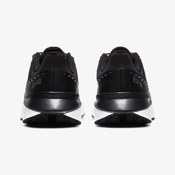 Nike NIKE LEGEND REACT 3 SHIELD 