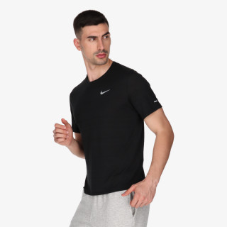Nike Miler 