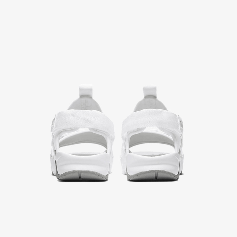 Nike WMNS NIKE CANYON SANDAL 
