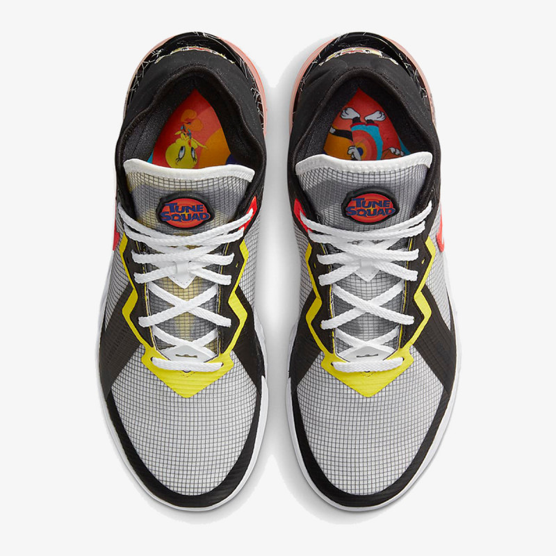 Nike LEBRON XVIII LOW 