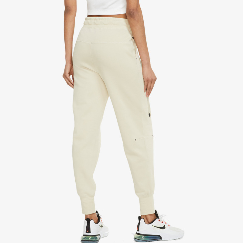 Nike SPORTSWEAR TECH 