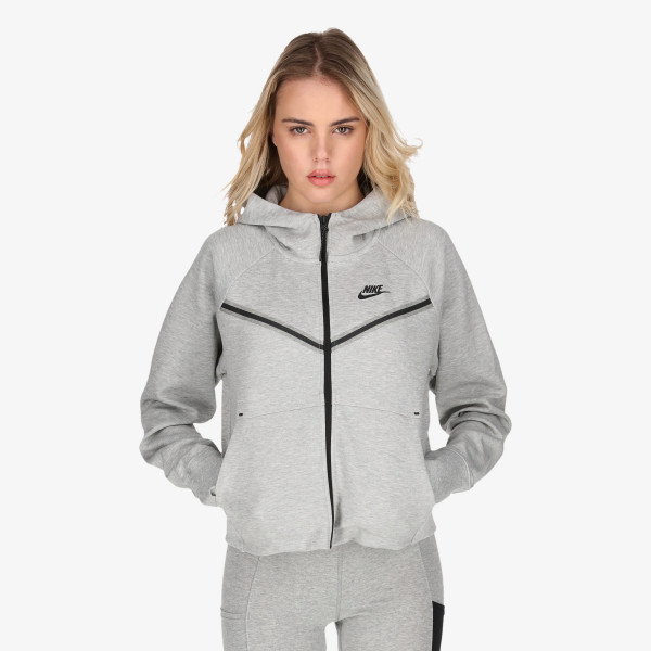 Nike Sportswear 