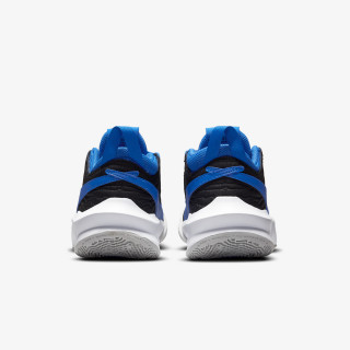 Nike Team Hustle D 10 