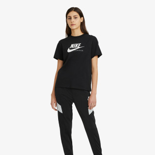 Nike Sportswear Heritage 