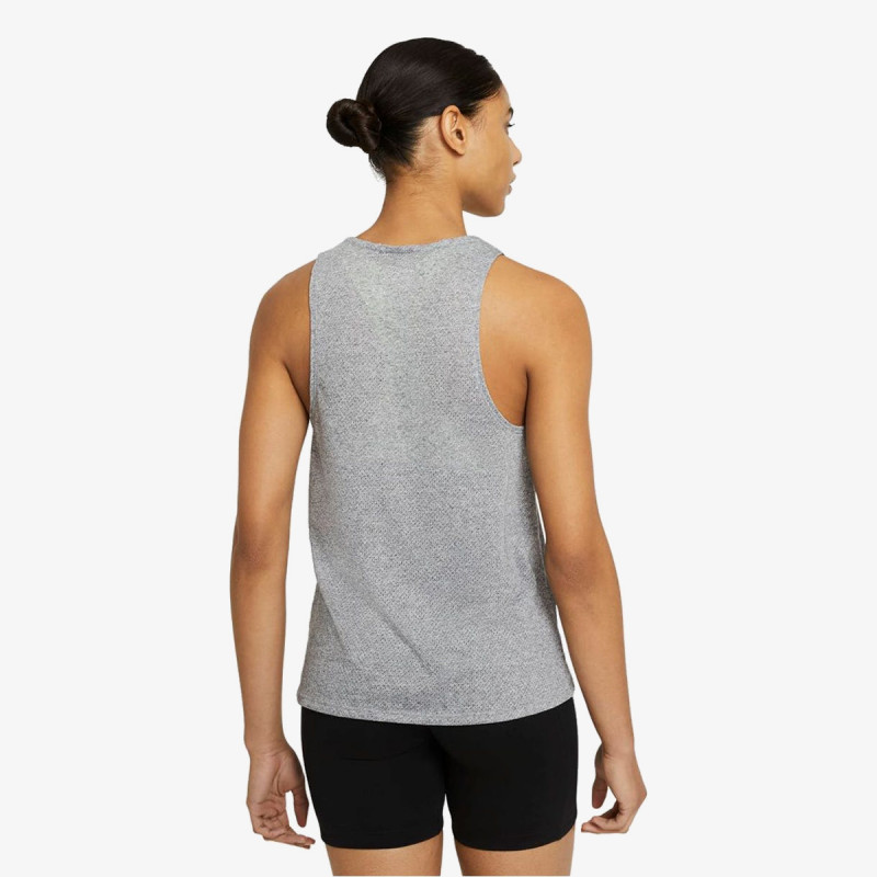 Nike CITY SLEEK TRAIL 