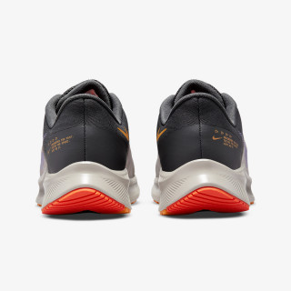 Nike Quest 5 