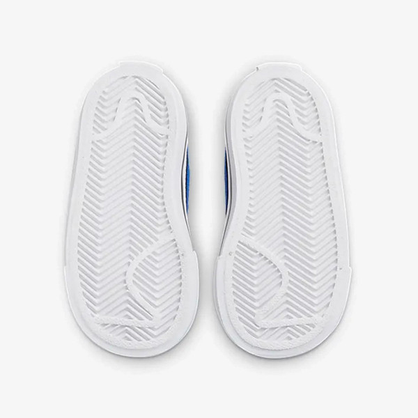 Nike Court Legacy 