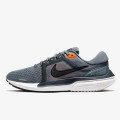 Nike Air Zoom Vomero 