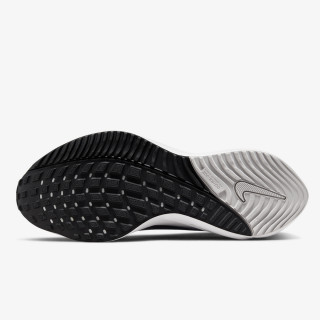 Nike Air Zoom Vomero 