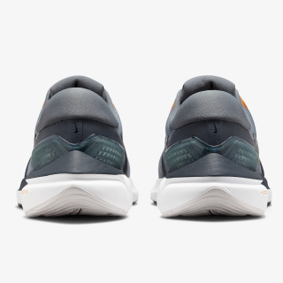 Nike Air Zoom Vomero 