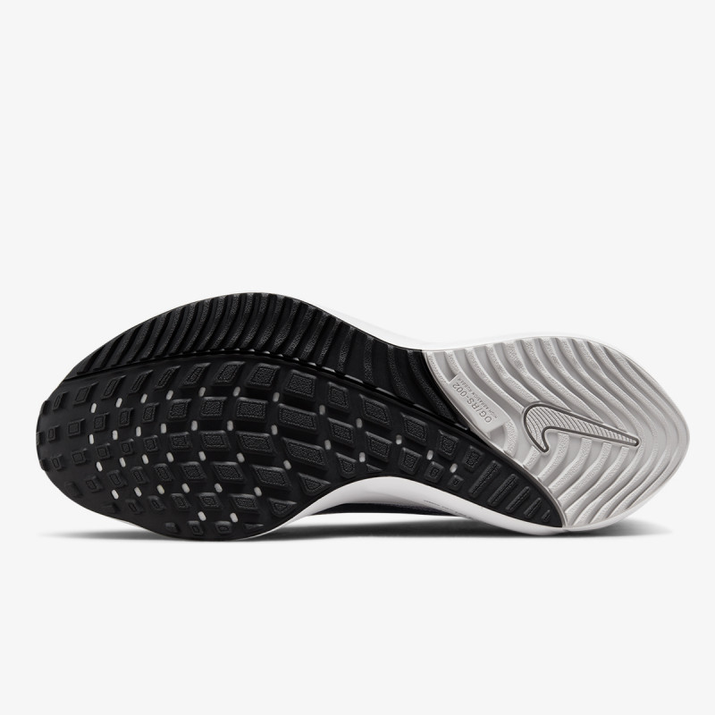 Nike Air Zoom Vomero 