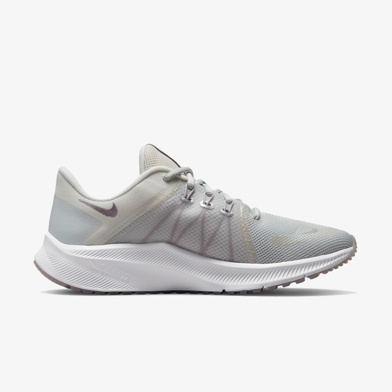 Nike Quest 4 