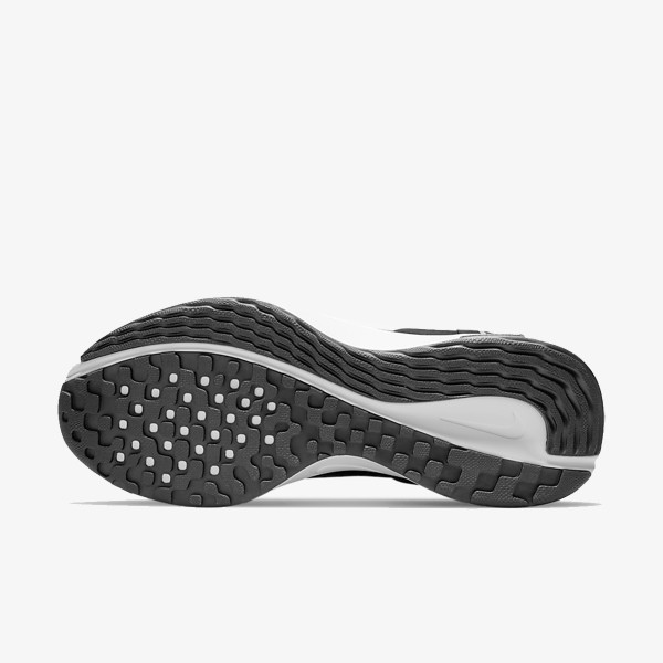 Nike Renew Serenity Run 