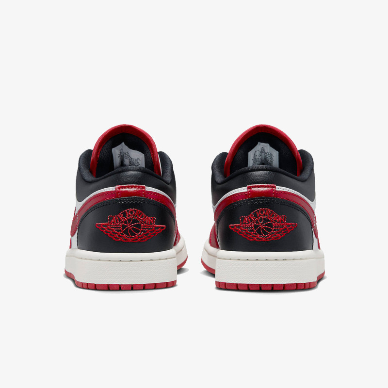 Nike WMNS AIR JORDAN 1 LOW 