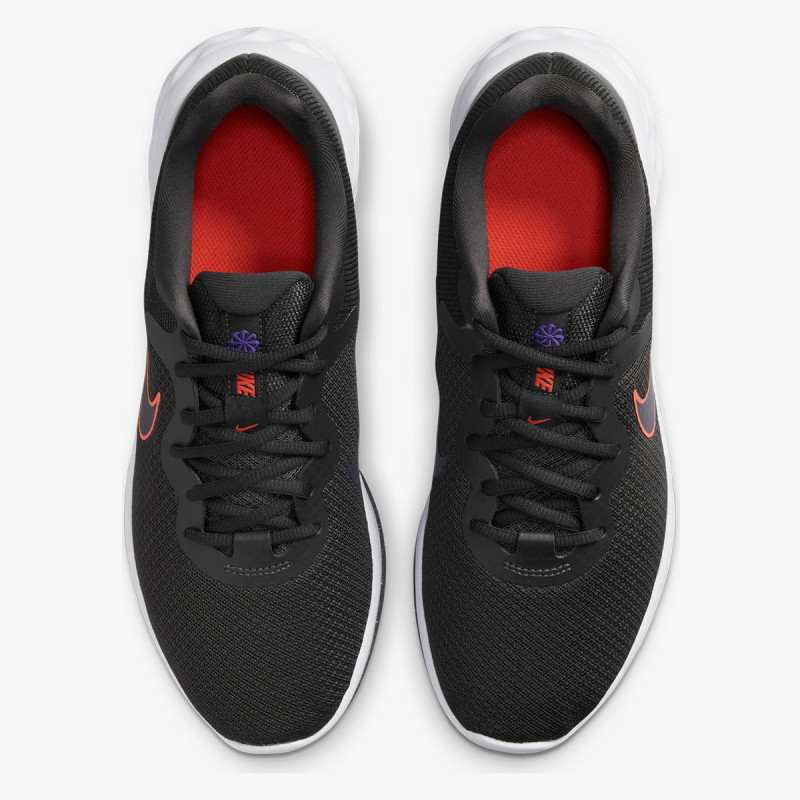 Nike Revolution 9 