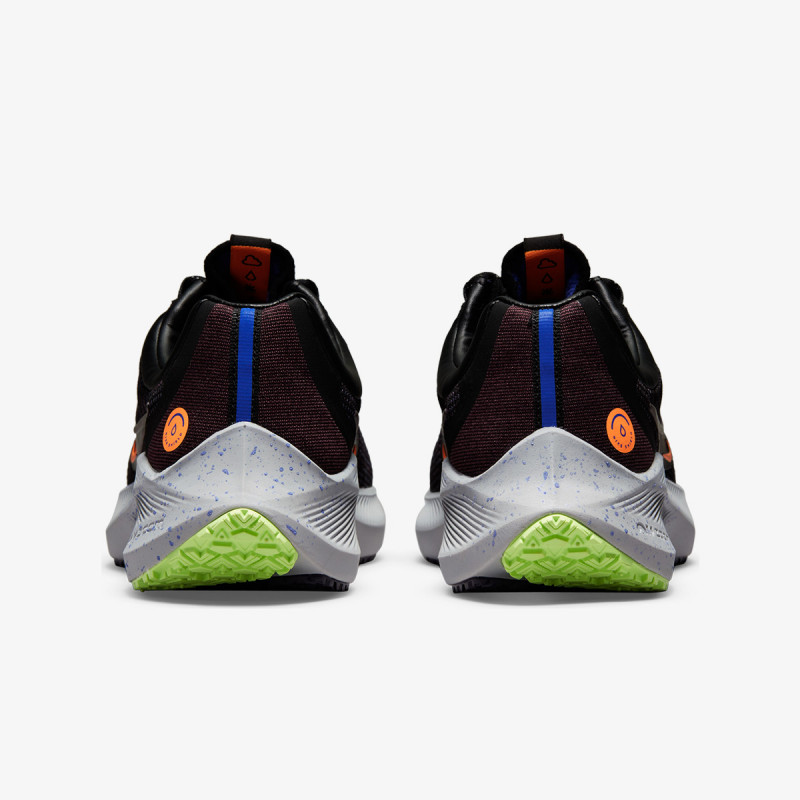 Nike WMNS NIKE ZOOM WINFLO 8 SHIELD 